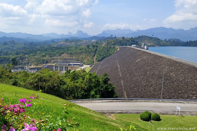 Rajjaprabha Dam, Suratthani. - TravelVita.net